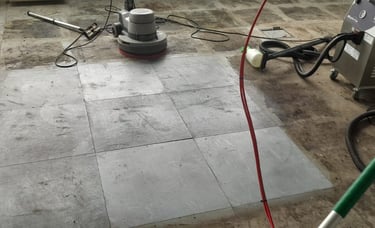 RAF access floors clean