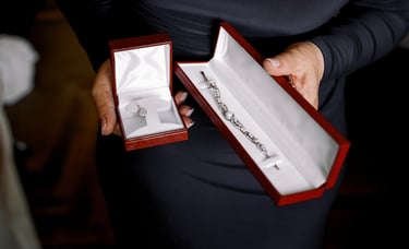 keep-jewelry-in-original-boxes