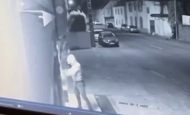 Terroriste tente d'incendier une mosquée à Morlais, dans le finistère.