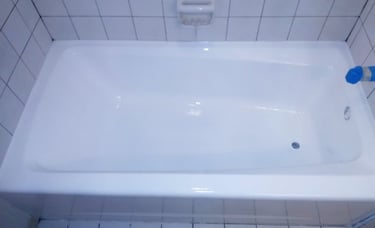 Bathtub resurfaced to bright white