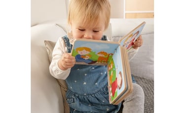 LIRE DES HISTOIRES A SON BEBE