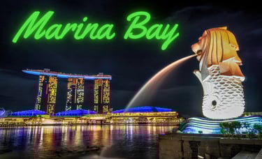 Travel guide visiting Marina Bay, Merlion, Singapore