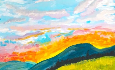 Eine sehr farbenfrohe Malerei eines Sonnenuntergangs über einer österreichischen Landschaft.