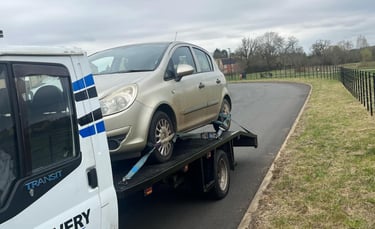 alt="Non-runner vehicle loaded for scrap near Offenham"