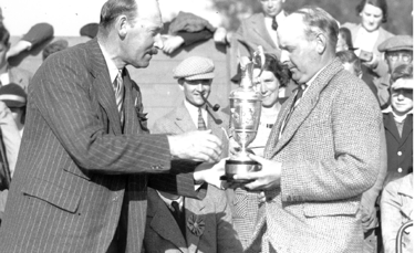 Alf Perry wins Claret Jug