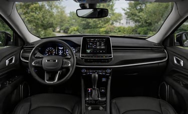 interior Jeep Compass 2022 painel multimidia custo para manter SUV tecnologia conforto