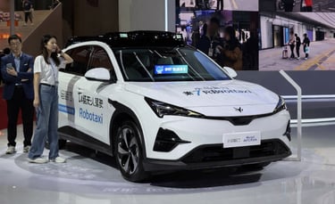 robotaxi pony ai arcfox alpha t5 em exibicao tecnologia de carro autonomo europa