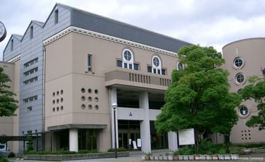 大阪府立三国丘高等学校の外観｜堺市のニュースならサカイタイムズ