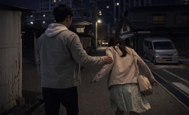 東区西野付近の路上で女性が突然後方から男に触られるイメージ画像|堺市のニュースならサカイタイムズ