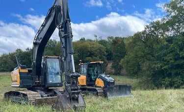 Coop & Berry Land Prep TN excavation equipment.