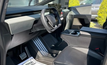 "Professional interior steam car detailing sedan Oshawa"