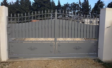 Portail battant acier sur mesure