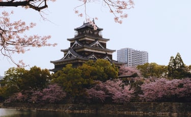 Vista do castelo de Hiroshima.