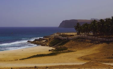 foto da vista da costa litoranea de salalah oman