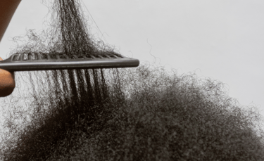 Mauvaises pratiques à éviter lors d'un big chop sur cheveux crépus