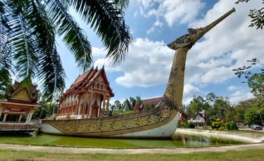 phang nga Bang Riang Phra Ubosot Ruea Supan Hong temple boat
