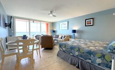 Best vacation rentals views on fort Myers beach best Margaretville and pink shell competitor FMB