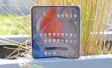 Pixel 9 Pro Fold: Um Ano Depois, Como o Dobrável da Google Quase Alcançou a Samsung