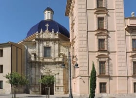 Fachada del museo de Bellas Artes de Valencia