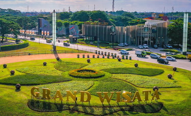 Bundaran Grand Wisata
