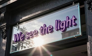 Red neon sign saying "i saw the light"