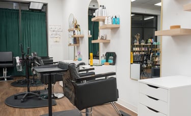 Commercial photography branding salon business Capture It LLC Photographer Sam Hughes Salem, Oregon.