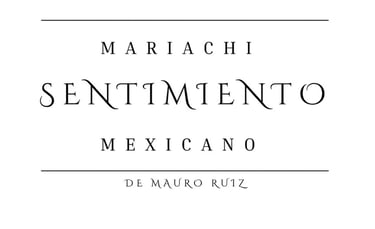 Mariachi Sentimiento Mexicano en Valencia, dirección de Mauro Ruiz, violinista, interpretando clásic