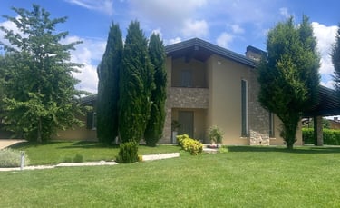 Facciata tinteggiata con intonachino