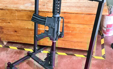 3 RIFLE GUN WEAPON RACK