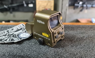 EOTECH 556 REFLEX SIGHT
