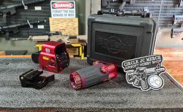 EOTECH 558 WITH MAGNIFIER RED