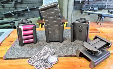 QUANTUM MECHANICS LOAD 4 MAG POUCH