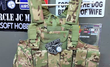 TAC ELITE VEST 5 MAG POUCH MC