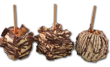 US Sweets Caramel Apple 3 Pack - Caramel Granny Smith Apples Dipped in Peanut Butter White Chocolate
