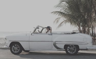 Carro clásico en Cuba