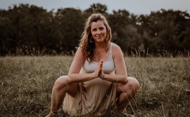 Pränatales Yoga in Stuttgart bei Klein A Yoga. Schwangerschaftsyoga Stuttgart