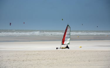 un char à voile à Fort Mahon camping pas cher