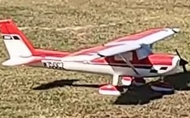 Chuck P Cessna 150 (2)