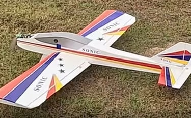 Dave M flying John L's Sonic