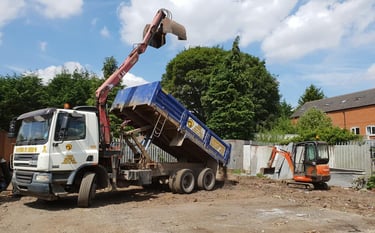 CMR Grab and Digger Hire company grab lorry working in Stourbridge region