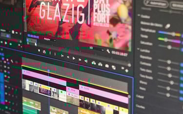 Une photo de la timeline de montage d'adobe premiere pro