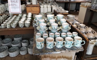 イギリスの陶器アウトレット UK sightseeing pottery