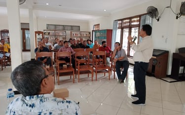 Tokoh Bapak Edi Winarta memberikan penjelasan tentang status warisan tanah