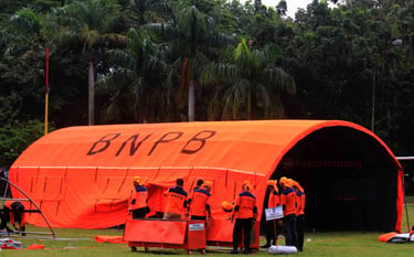 tenda pengungsi BNPB