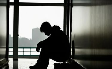 homme en depression et seul. se faire aider par un magnetiseur à Nantes, Christophe Meunier
