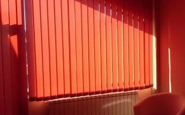 Jaluzele verticale inclinate executate pe comanda- Asiroll - 0768471526 jaluzele