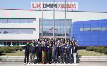 Professional Engineers – Agents Sunbun (injection machines),