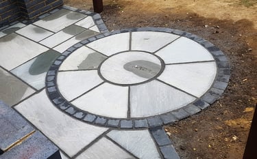 Grey sandstone circle paving Romford, Hornchurch, Upminster, Brentwood