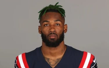 #2 - Jalen Mills - CB