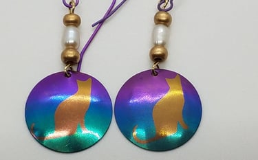 Anodized Niobium Cat Pearl Earrings